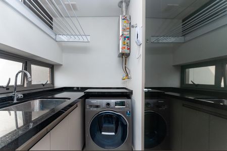 Apartamento à venda com 85m², 2 quartos e 2 vagasÁrea de Serviço