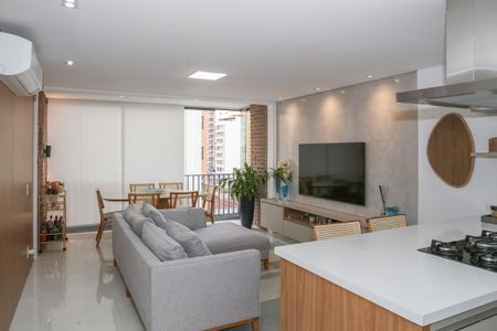 Sala de apartamento à venda com 2 quartos, 85m² em Perdizes, São Paulo