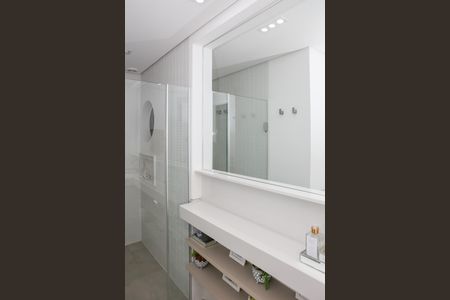 Apartamento à venda com 85m², 2 quartos e 2 vagas Apartamento à venda com 85m², 2 quartos e 2 vagasBanheiro Social