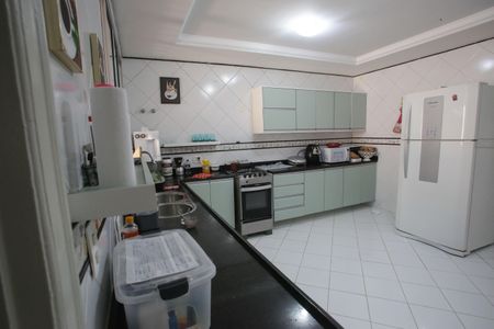 Casa de condomínio à venda com 370m², 6 quartos e 2 vagasCozinha