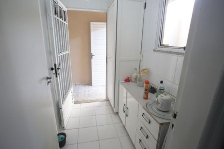 Casa de condomínio à venda com 370m², 6 quartos e 2 vagasCozinha