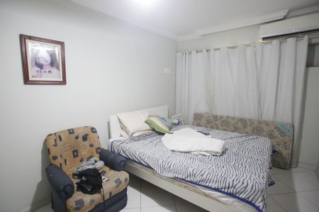Casa de condomínio à venda com 370m², 6 quartos e 2 vagasQuarto Suíte 6
