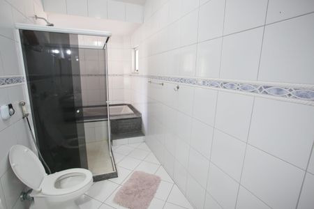 Casa de condomínio à venda com 370m², 6 quartos e 2 vagasBanheiro da Suíte 6