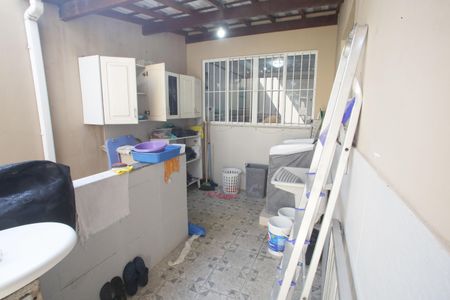 Casa de condomínio à venda com 370m², 6 quartos e 2 vagasÁrea de Serviço