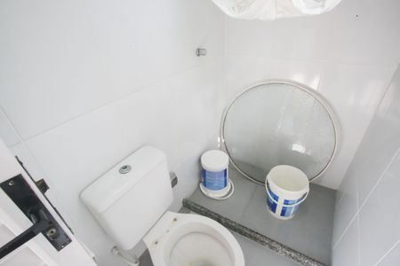 Casa de condomínio à venda com 370m², 6 quartos e 2 vagasLavabo da Piscina