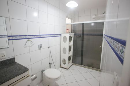 Casa de condomínio à venda com 370m², 6 quartos e 2 vagasBanheiro da Suíte 7