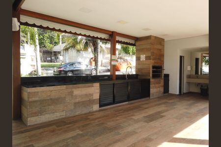 Casa de condomínio à venda com 370m², 6 quartos e 2 vagasÁrea comum - Churrasqueira