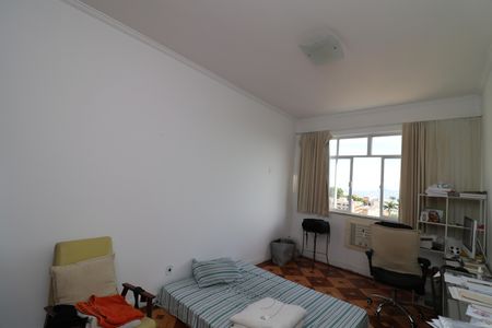 Casa à venda com 333m², 5 quartos e 4 vagasQuarto 1