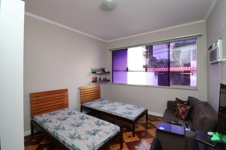 Casa à venda com 333m², 5 quartos e 4 vagasQuarto 2