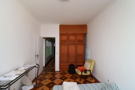 Casa à venda com 333m², 5 quartos e 4 vagasQuarto 1