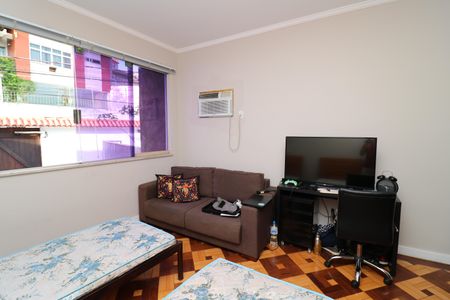 Casa à venda com 333m², 5 quartos e 4 vagasQuarto 2