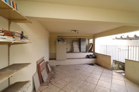 Casa à venda com 333m², 5 quartos e 4 vagasÁrea de Serviço 1