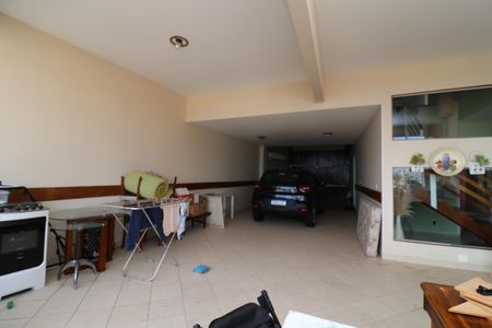 Casa à venda com 333m², 5 quartos e 4 vagasGaragem