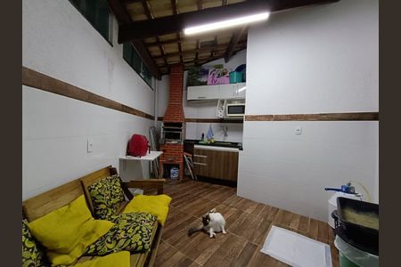 Casa à venda com 73m², 2 quartos e 2 vagas Casa à venda com 73m², 2 quartos e 2 vagasFoto 01