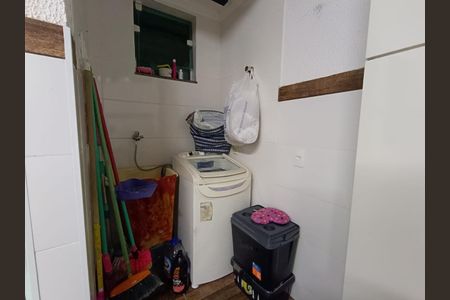 Casa à venda com 73m², 2 quartos e 2 vagas Casa à venda com 73m², 2 quartos e 2 vagasFoto 04