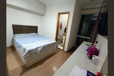 Casa à venda com 73m², 2 quartos e 2 vagas Casa à venda com 73m², 2 quartos e 2 vagasFoto 12