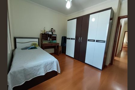 Casa à venda com 97m², 3 quartos e 2 vagasFoto 04