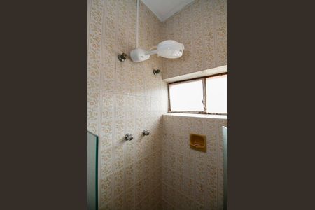 Casa à venda com 400m², 5 quartos e 2 vagas Casa à venda com 400m², 5 quartos e 2 vagasBanheiro Social