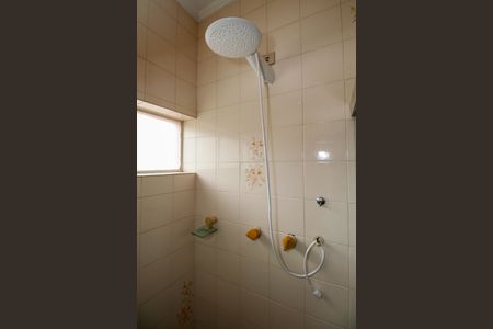 Casa à venda com 400m², 5 quartos e 2 vagas Casa à venda com 400m², 5 quartos e 2 vagasBanheiro da Suíte