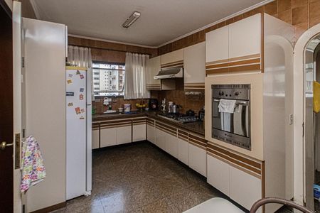 Apartamento à venda com 196m², 3 quartos e 2 vagascozinha