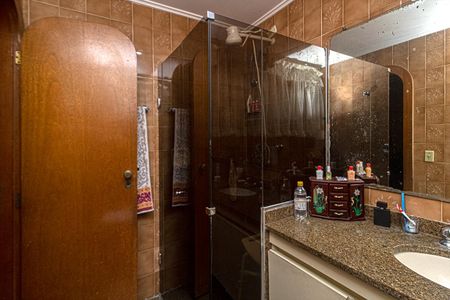 Apartamento à venda com 196m², 3 quartos e 2 vagasbanheiro na suíte1_2