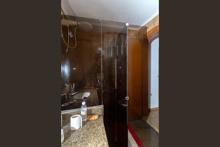 Apartamento à venda com 196m², 3 quartos e 2 vagasbanheiro na suíte2_3