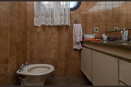 Apartamento à venda com 196m², 3 quartos e 2 vagasbanheiro na 4