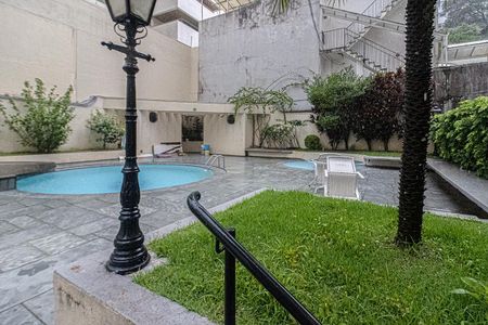 Apartamento à venda com 196m², 3 quartos e 2 vagaspiscina_1