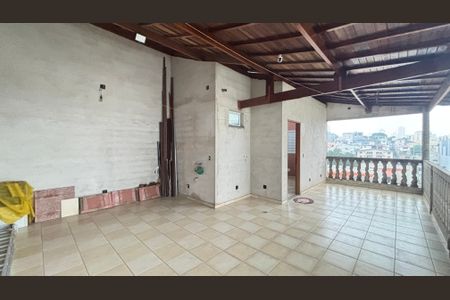 Casa à venda com 160m², 2 quartos e 1 vagaCobertura