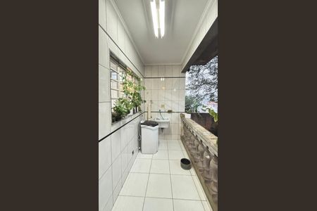 Casa à venda com 160m², 2 quartos e 1 vagaÁrea de Serviço