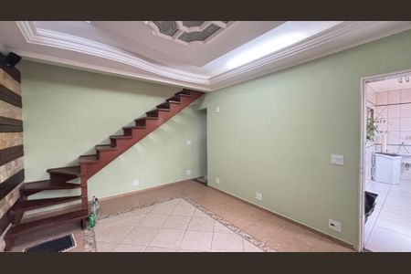 Casa à venda com 160m², 2 quartos e 1 vagaSala