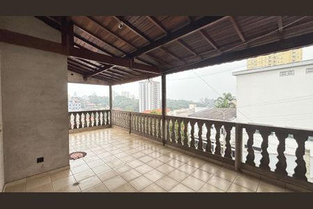 Casa à venda com 160m², 2 quartos e 1 vagaCobertura