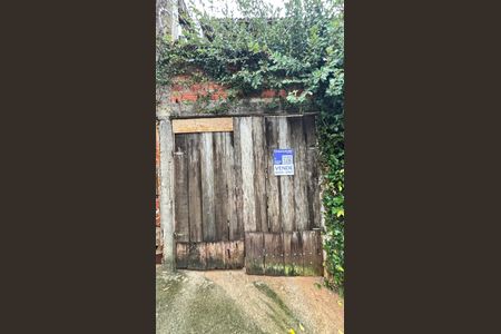 Casa à venda com 160m², 2 quartos e 1 vagaFachada