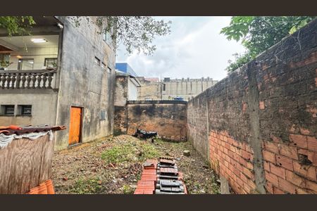 Casa à venda com 160m², 2 quartos e 1 vagaQuintal