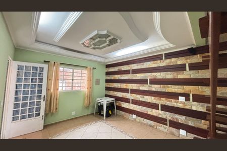 Casa à venda com 160m², 2 quartos e 1 vagaSala