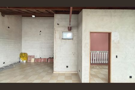 Casa à venda com 160m², 2 quartos e 1 vagaCobertura