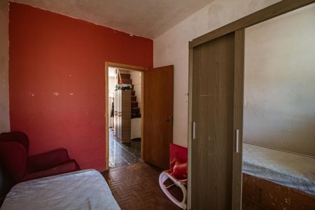 Casa à venda com 150m², 3 quartos e 1 vaga Casa à venda com 150m², 3 quartos e 1 vagaQuarto