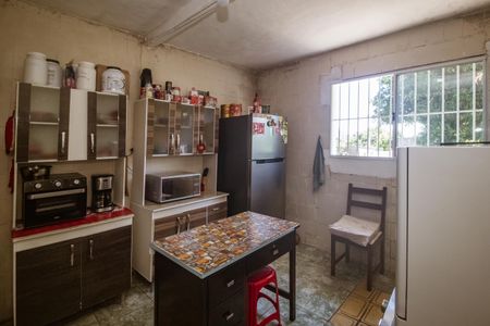 Casa à venda com 150m², 3 quartos e 1 vaga Casa à venda com 150m², 3 quartos e 1 vagaCozinha 2