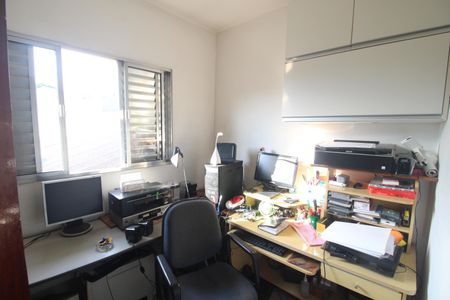 Casa à venda com 257m², 3 quartos e 2 vagasQuarto 2