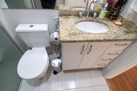 Apartamento à venda com 82m², 3 quartos e 2 vagas Apartamento à venda com 82m², 3 quartos e 2 vagasBanheiro