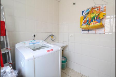 Casa à venda com 300m², 3 quartos e 4 vagas Casa à venda com 300m², 3 quartos e 4 vagasÁrea de Serviço