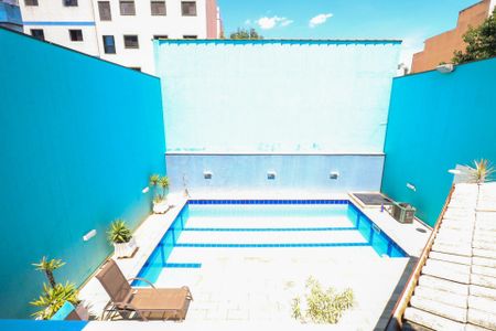 Casa à venda com 300m², 3 quartos e 4 vagas Casa à venda com 300m², 3 quartos e 4 vagasvista da suíte 2