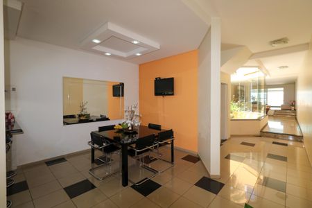 Casa à venda com 300m², 3 quartos e 4 vagas Casa à venda com 300m², 3 quartos e 4 vagasSala de Jantar
