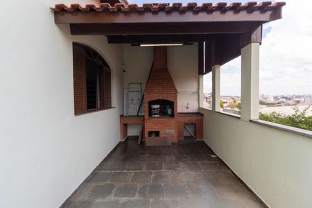 Casa à venda com 190m², 3 quartos e 2 vagasSalão de Festas