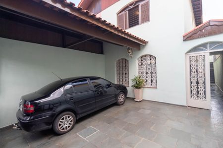 Casa à venda com 190m², 3 quartos e 2 vagasGaragem