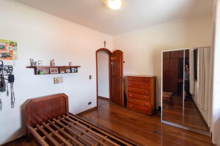 Casa à venda com 190m², 3 quartos e 2 vagasQuarto 1