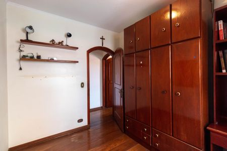 Casa à venda com 190m², 3 quartos e 2 vagasQuarto 2