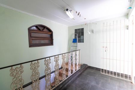 Casa à venda com 190m², 3 quartos e 2 vagasCorredor