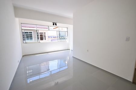 Apartamento para alugar com 80m², 2 quartos e sem vaga Apartamento para alugar com 80m², 2 quartos e sem vagaSala