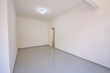 Apartamento para alugar com 80m², 2 quartos e sem vaga Apartamento para alugar com 80m², 2 quartos e sem vagaSala